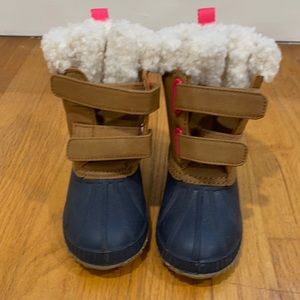 GAP Sherpa Duck Boots
